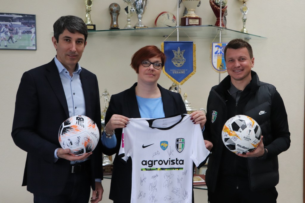 Aide au FK Oleksandriya, équipe de football locale